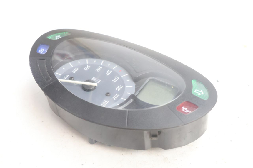 photo de TACHOMETER  YAMAHA NEO'S NEOS 2T 50 (1998 - 2007) - Details der Befestigungspunkte