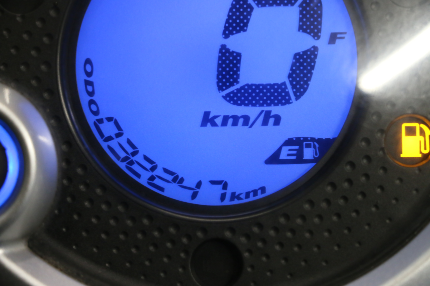photo de TACHOMETER YAMAHA NEOS NEO'S 4T 50 (2008 - 2016) - Zoom auf Gebrauchszustand