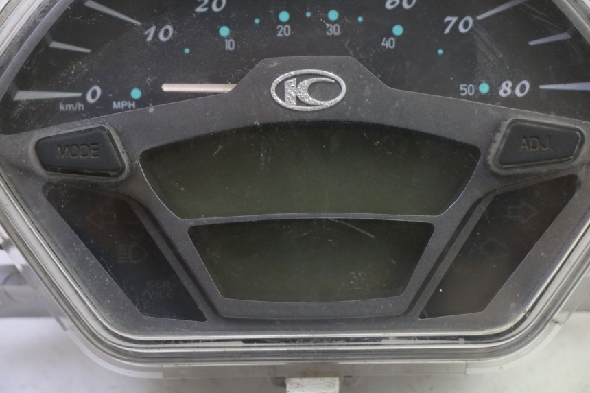 photo de TACHOMETER  KYMCO LIKE 4T 50 (2019 - 2025) - Zoom auf Gebrauchszustand