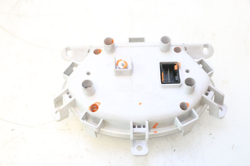 photo de TACHOMETER  KYMCO LIKE 4T 50 (2019 - 2025) - Oberflächenzustand und Material