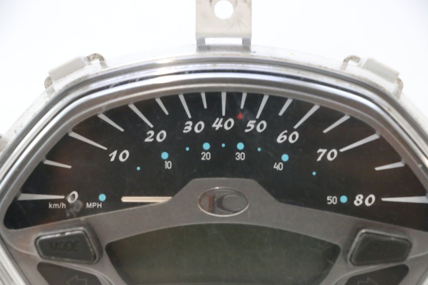 photo de TACHOMETER  KYMCO LIKE 4T 50 (2019 - 2025) - Zoom auf Gebrauchszustand