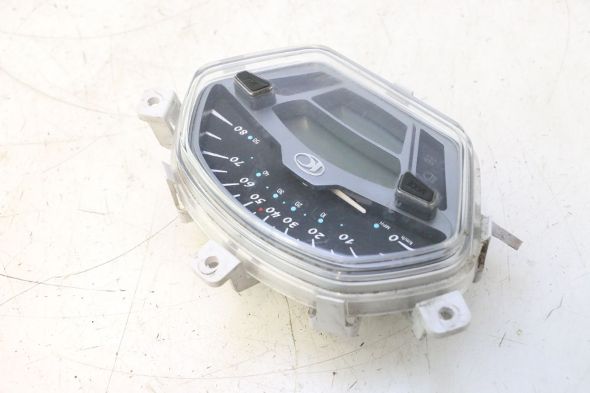 photo de TACHOMETER  KYMCO LIKE 4T 50 (2019 - 2025) - Gesamtansicht des Produkts