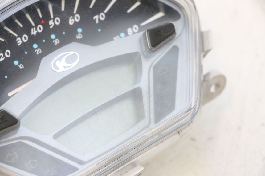 photo de TACHOMETER  KYMCO LIKE 4T 50 (2019 - 2025) - Oberflächenzustand und Material