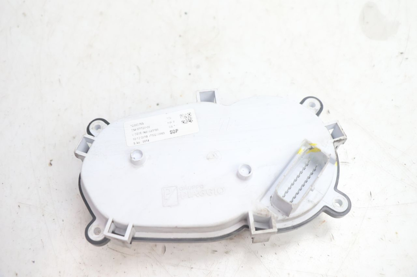 photo de TACHOMETER PIAGGIO NEW TYPHOON 50 (2018 - 2021) - Details der Befestigungspunkte