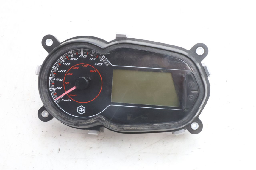 photo de TACHOMETER PIAGGIO NEW TYPHOON 50 (2018 - 2021) - Hauptansicht