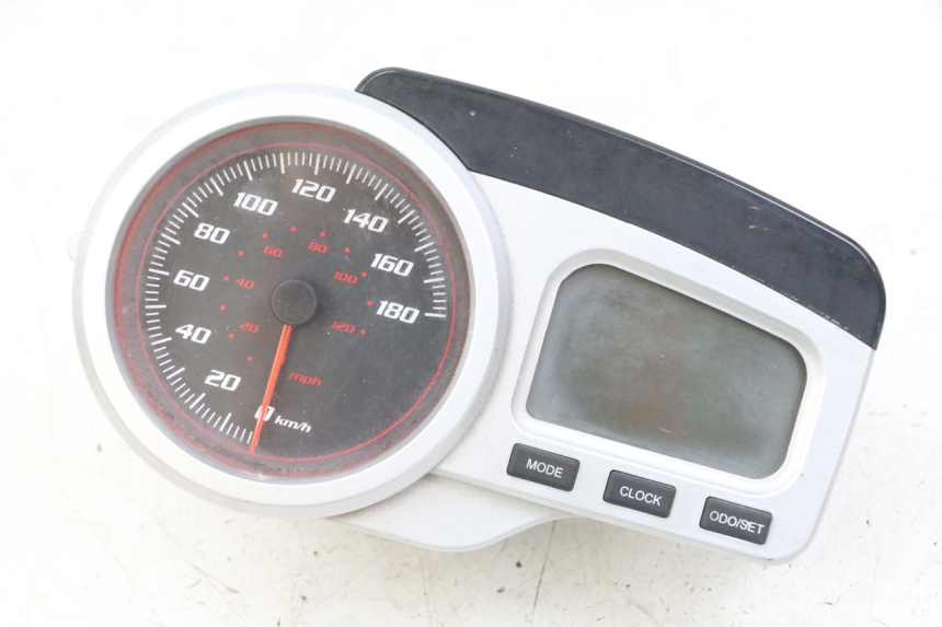 photo de TACHOMETER  GILERA NEXUS 125 (2009 - 2013) - Hauptansicht