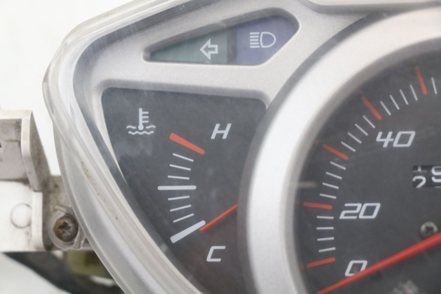 photo de TACHOMETER HONDA NHX LEAD 110 (2008 - 2010) - Technische Nahaufnahme