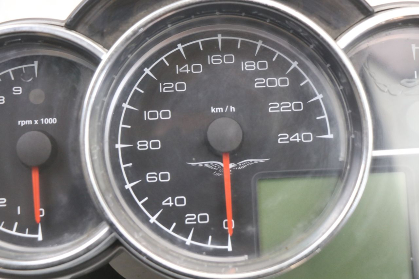 photo de TACHOMETER  MOTO GUZZI NORGE 8V GT 1200 (2011 - 2016) - Alternative Perspektive