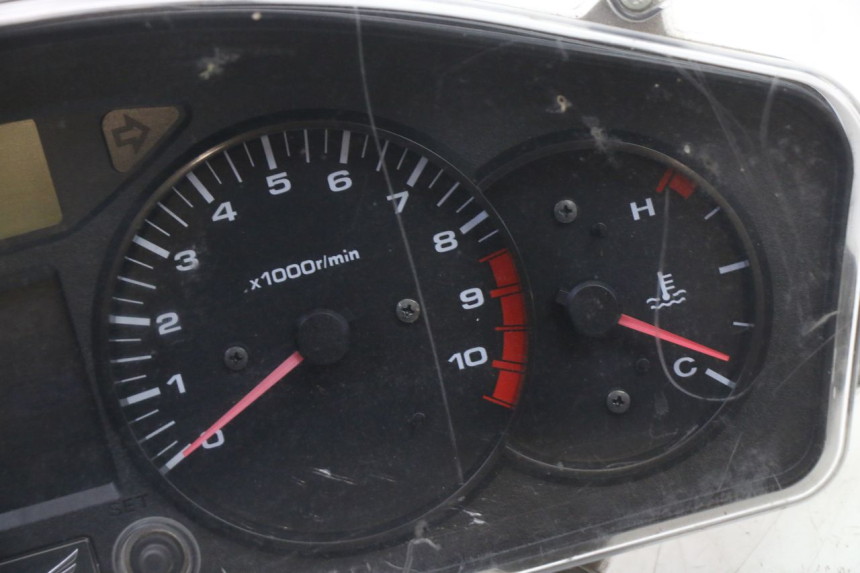photo de TACHOMETER  HONDA NTV DEAUVILLE ABS 700 (2007 - 2016) - Zoom auf Gebrauchszustand