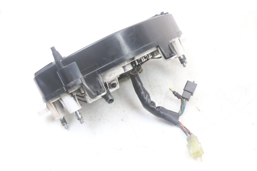 photo de TACHOMETER HONDA NTV DEAUVILLE 650 (1998 - 2001) - Details der Befestigungspunkte