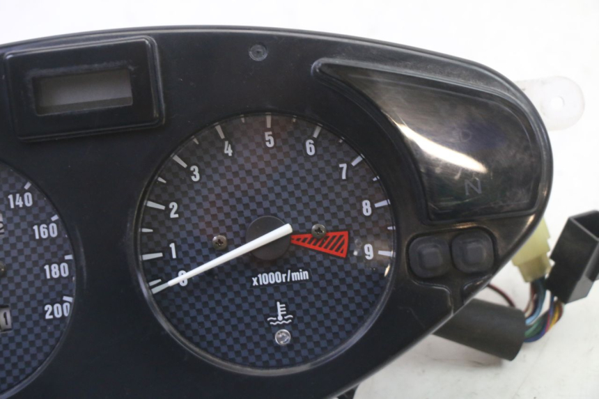 photo de TACHOMETER  HONDA NTV DEAUVILLE 650 (2001 - 2006) - Zoom auf Gebrauchszustand