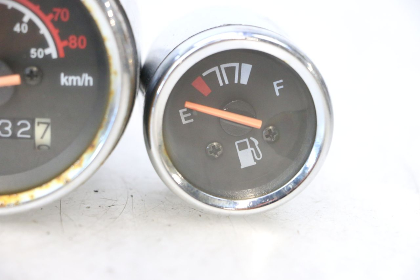 photo de TACHOMETER  JM MOTORS OLDIES 4T 50 (2020 - 2026) - Fokus auf die Struktur