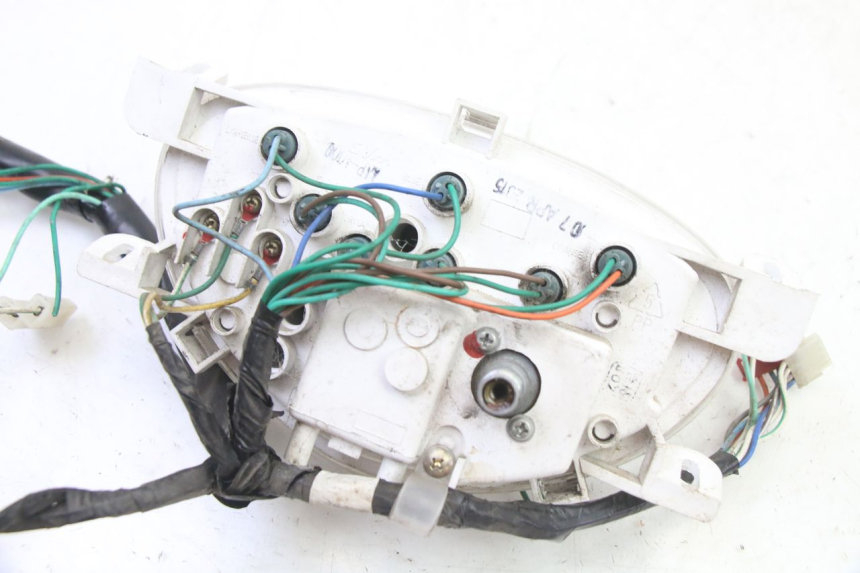 photo de TACHOMETER SYM ORBIT 2 4T 50 (2008 - 2017) - Details der Befestigungspunkte