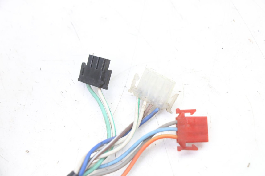 photo de TACHOMETER SYM ORBIT 2 4T 50 (2008 - 2017) - Oberflächenzustand und Material