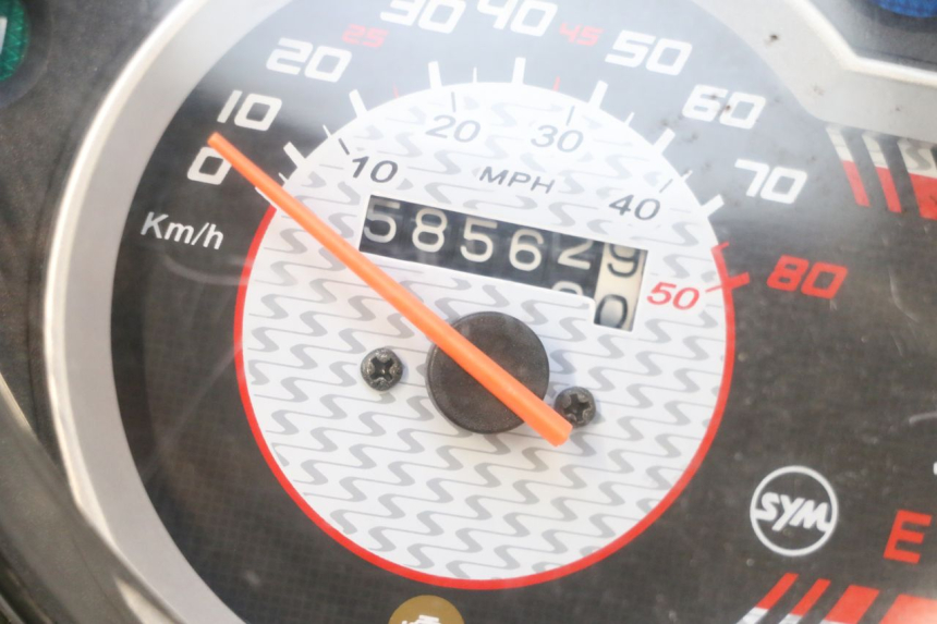 photo de TACHOMETER SYM ORBIT III 3 4T 50 (2018 - 2021) - Detailansicht des Bauteils