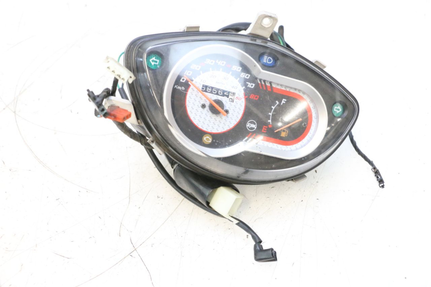 photo de TACHOMETER SYM ORBIT III 3 4T 50 (2018 - 2021) - Zoom auf Gebrauchszustand