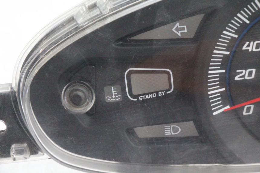 photo de TACHOMETER  HONDA PCX (JF28) 125 (2009 - 2011) - Detailansicht des Bauteils