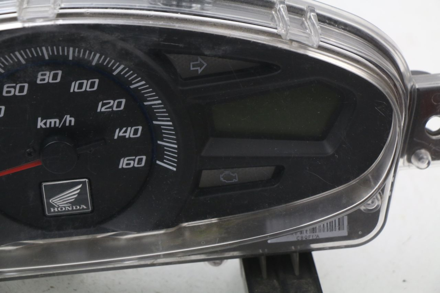 photo de TACHOMETER HONDA PCX (JF47) 125 (2012 - 2013) - Oberflächenzustand und Material