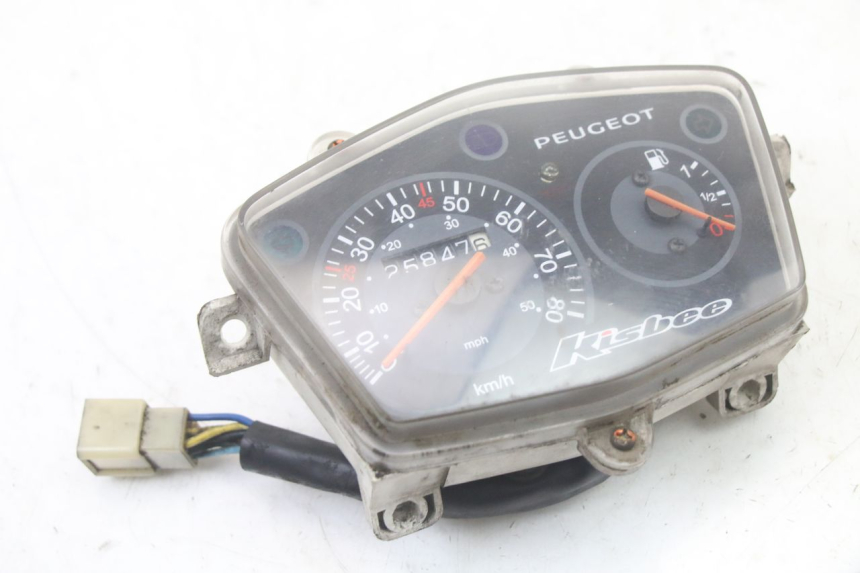 photo de TACHOMETER PEUGEOT KISBEE 2T 50 (2010 - 2017) - Technische Nahaufnahme