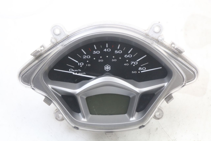 photo de TACHOMETER  PIAGGIO LIBERTY IGET 4T 50 (2021 - 2025) - Hauptansicht