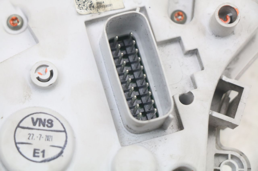 photo de TACHOMETER  PIAGGIO LIBERTY IGET 4T 50 (2021 - 2025) - Details der Befestigungspunkte