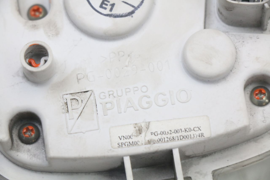 photo de TACHOMETER  PIAGGIO LIBERTY IGET 4T 50 (2021 - 2025) - Oberflächenzustand und Material