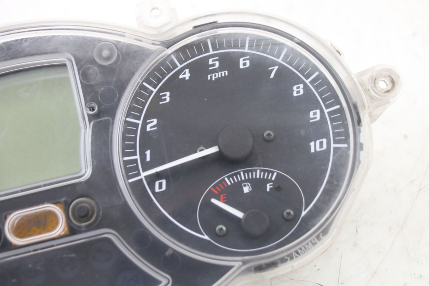 photo de TACHOMETER PIAGGIO MP3 LT 400 (2007 - 2012) - Alternative Perspektive