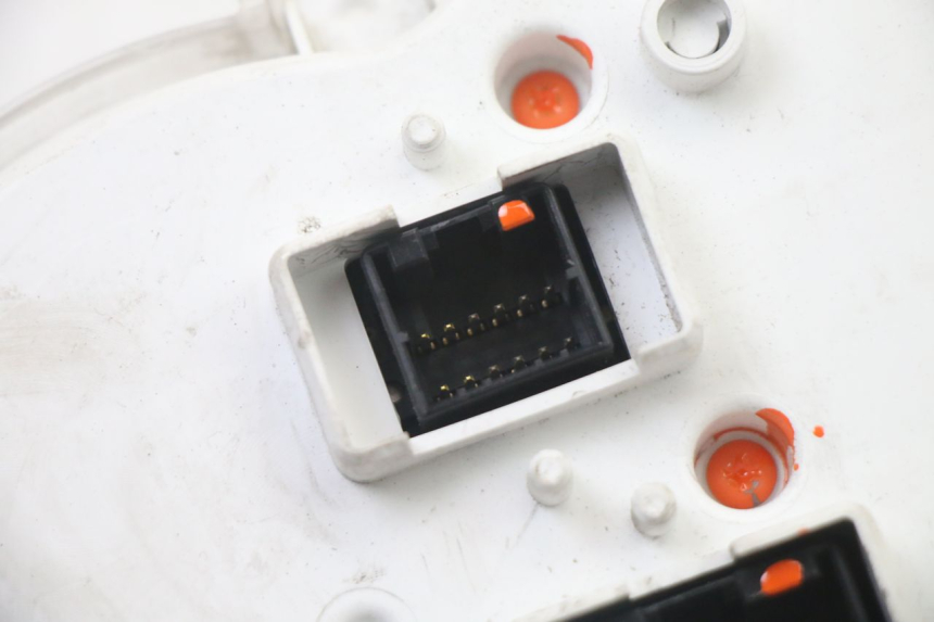 photo de TACHOMETER PIAGGIO MP3 LT 400 (2007 - 2012) - Kennzeichnungen und Originalreferenzen