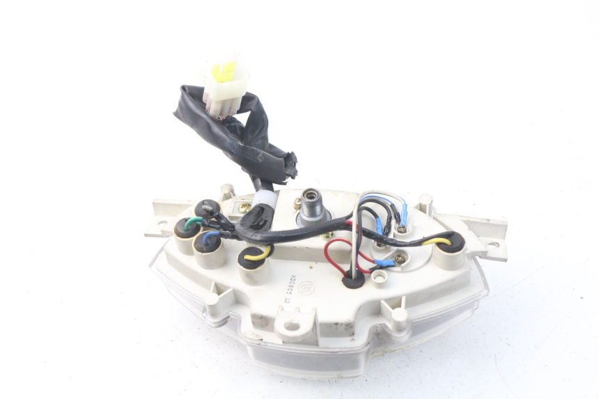 photo de TACHOMETER  KEEWAY PIXEL 50 (2008 - 2011) - Details der Befestigungspunkte