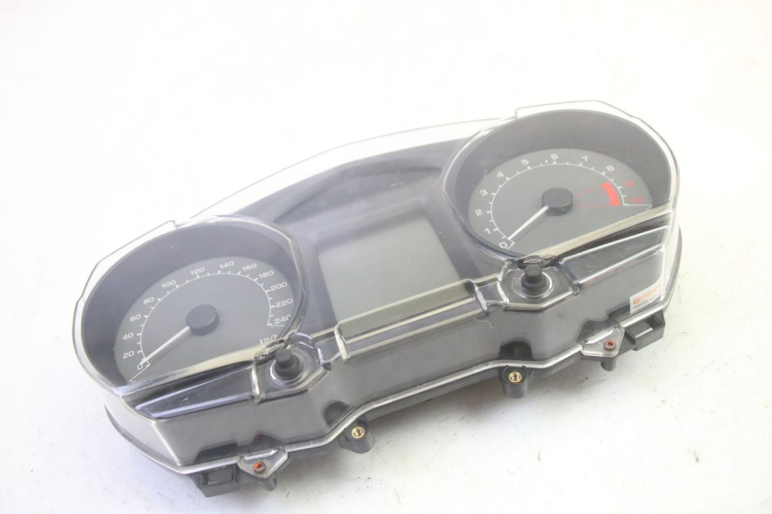 photo de TACHOMETER  BMW R RT ABS 1200 (2010 - 2014) - Oberflächenzustand und Material