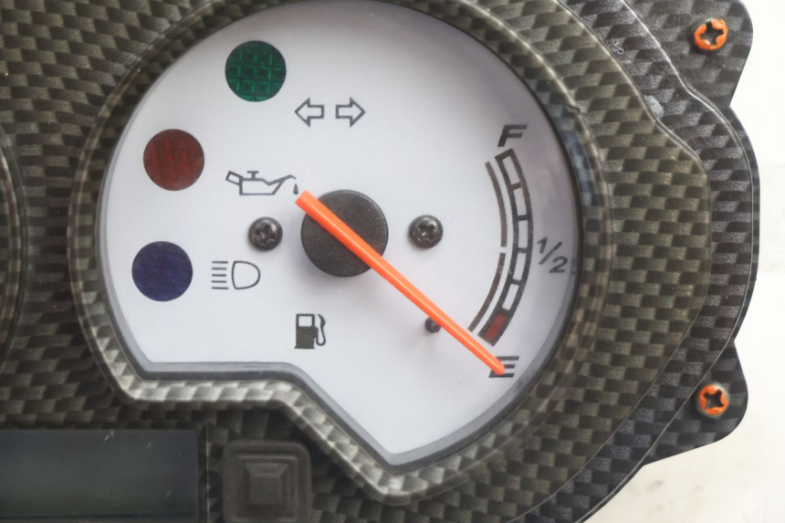 photo de TACHOMETER  RIDE RACE GT 2T 50 (2012 - 2017) - Alternative Perspektive