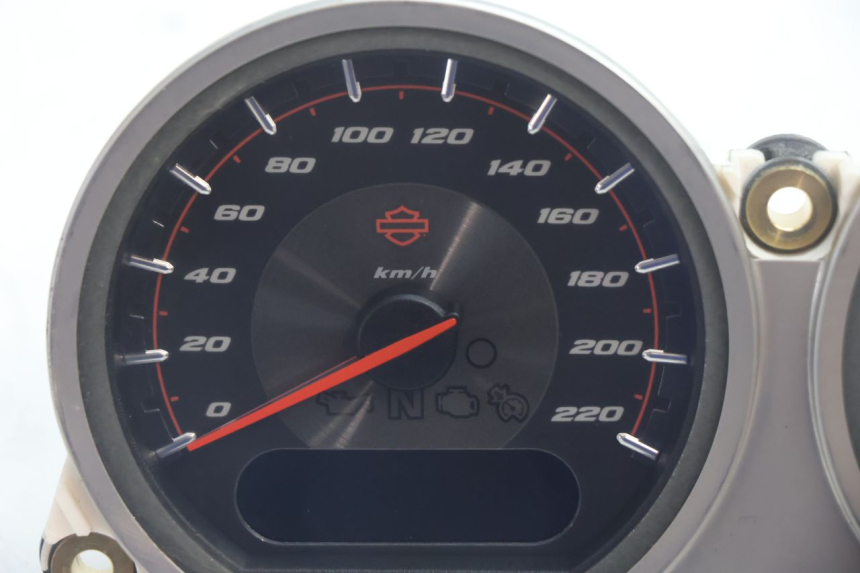 photo de TACHOMETER  HARLEY DAVIDSON ROAD GLIDE FLTRXSE 1920 (2018 - 2022) - Detailansicht des Bauteils