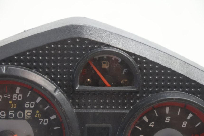 photo de TACHOMETER  YAMASAKI ROADSTER 50 (2013 - 2018) - Zoom auf Gebrauchszustand