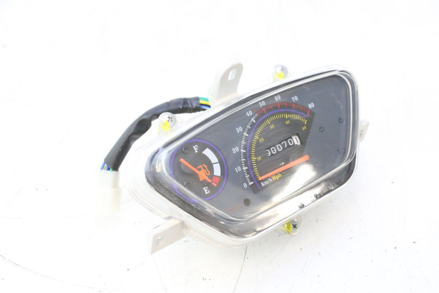 photo de TACHOMETER  TNT MOTOR ROMA 12' 2T 50 (2007 - 2018) - Oberflächenzustand und Material