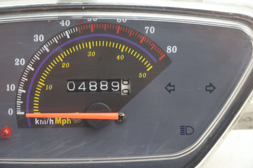 photo de TACHOMETER  TNT MOTOR ROMA 12' 2T 50 (2007 - 2018) - Zoom auf Gebrauchszustand