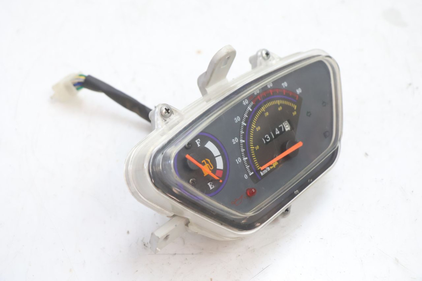 photo de TACHOMETER  TNT MOTOR ROMA 12' 2T 50 (2007 - 2018) - Alternative Perspektive