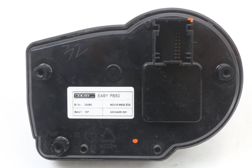 photo de TACHOMETER  APRILIA RS 50 (2006 - 2010) - Details der Befestigungspunkte