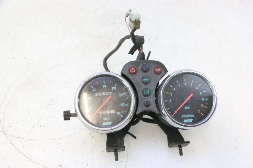 photo de TACHOMETER  MZ RT 125 (2000 - 2008) - Geprüftes Gebrauchtteil