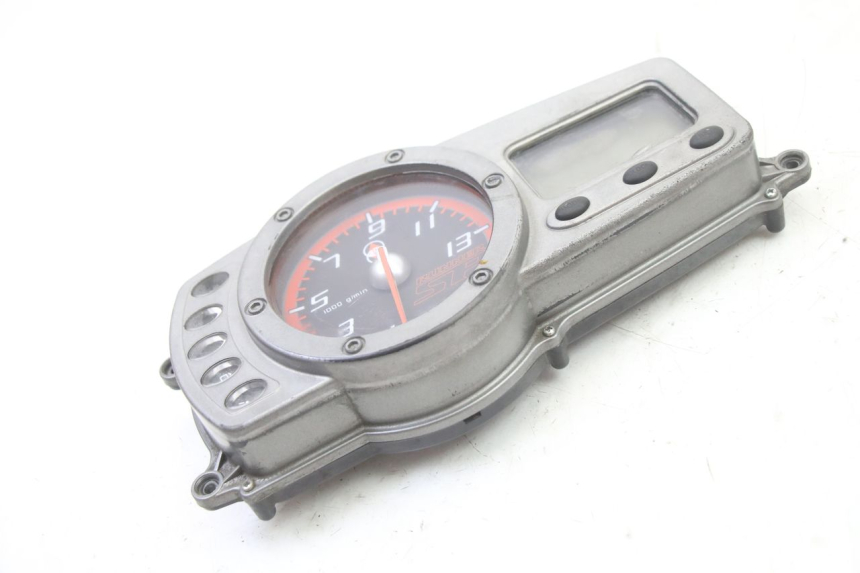 photo de TACHOMETER  GILERA RUNNER SP 50 (2006 - 2008) - Details der Befestigungspunkte