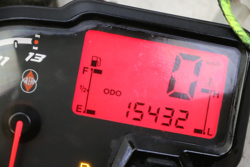 photo de TACHOMETER GILERA RUNNER SP 50 (2009 - 2017) - Zoom auf Gebrauchszustand