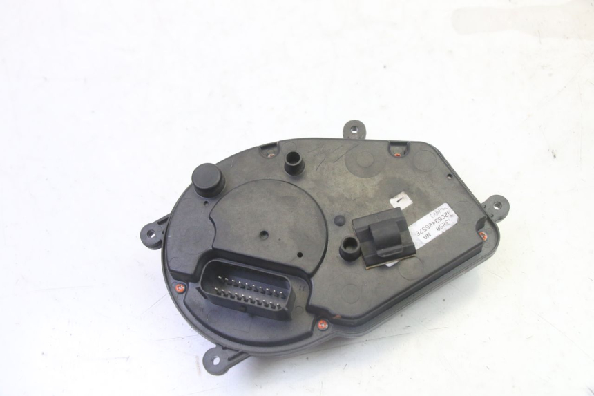 photo de TACHOMETER GILERA RUNNER SP 50 (2009 - 2017) - Oberflächenzustand und Material