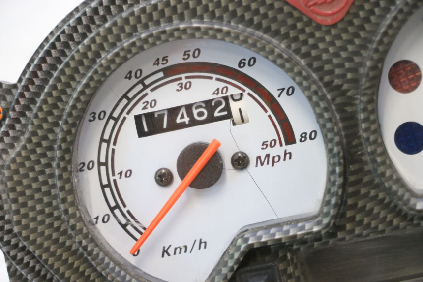 photo de TACHOMETER KEEWAY RY6 2T 50 (2011 - 2019) - Charakteristische Merkmale