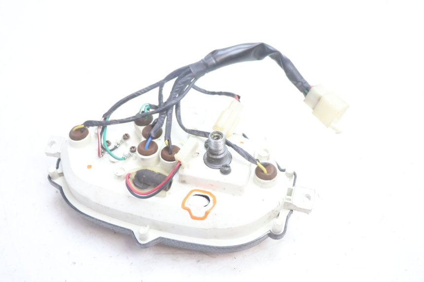 photo de TACHOMETER KEEWAY RY6 2T 50 (2011 - 2019) - Details der Befestigungspunkte