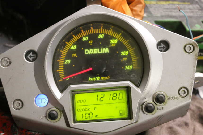 photo de TACHOMETER  DAELIM S1 125 (2007 - 2016) - Detailansicht des Bauteils