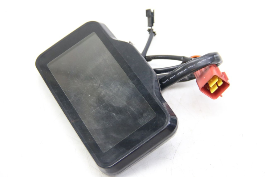 photo de TACHOMETER LVNENG S5 1 (2019 - 2023) - Detailansicht des Bauteils