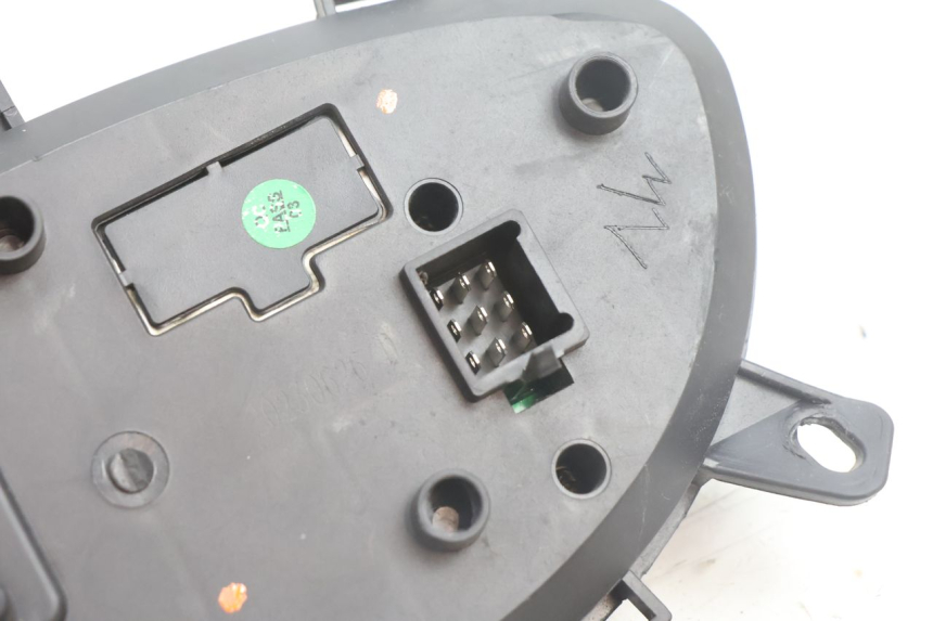 photo de TACHOMETER  JM MOTORS SANTANA EVO 50 (2024 - 2026) - Charakteristische Merkmale