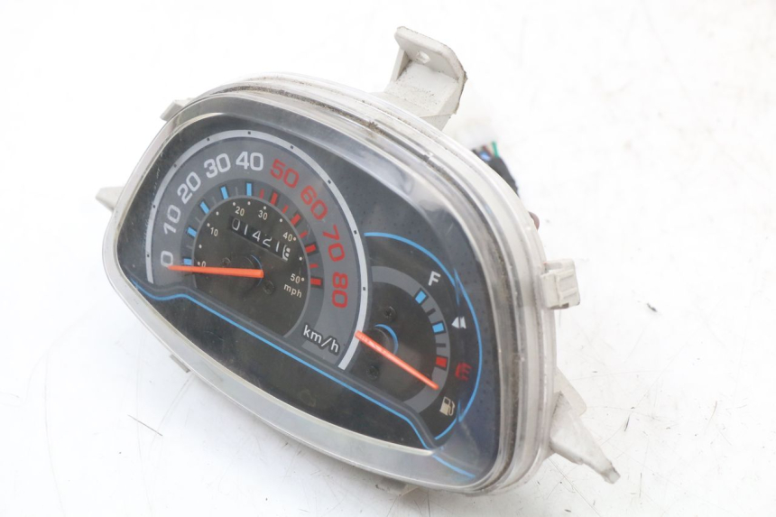 photo de TACHOMETER JM MOTORS SANTANA 50 (2014 - 2023) - Alternative Perspektive