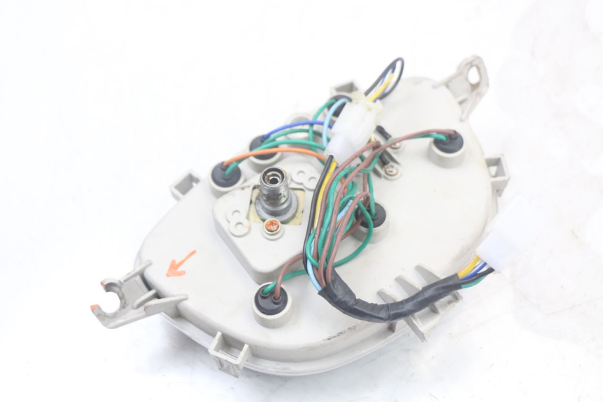 photo de TACHOMETER JM MOTORS SANTANA 50 (2014 - 2023) - Details der Befestigungspunkte