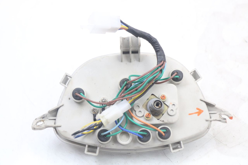 photo de TACHOMETER JM MOTORS SANTANA 50 (2014 - 2023) - Oberflächenzustand und Material