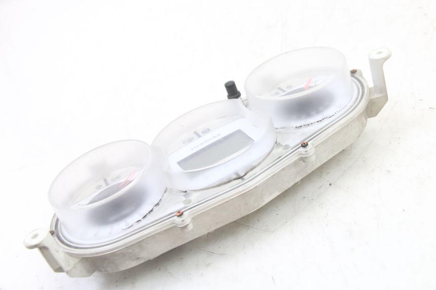 photo de TACHOMETER PEUGEOT SATELIS COMPRESSOR K15 125 (2006 - 2009) - Details der Befestigungspunkte